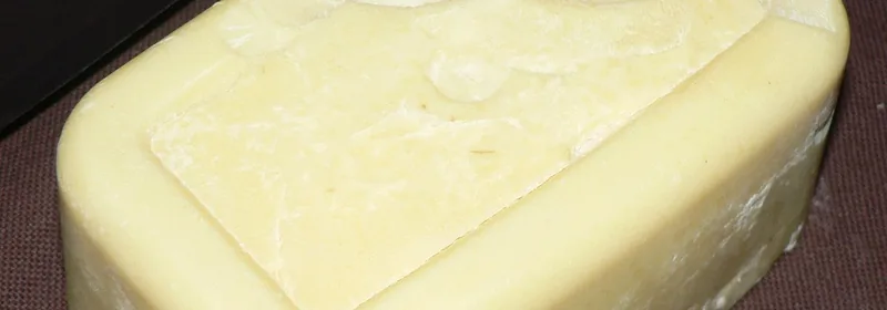 Масло какао и касторовое масло